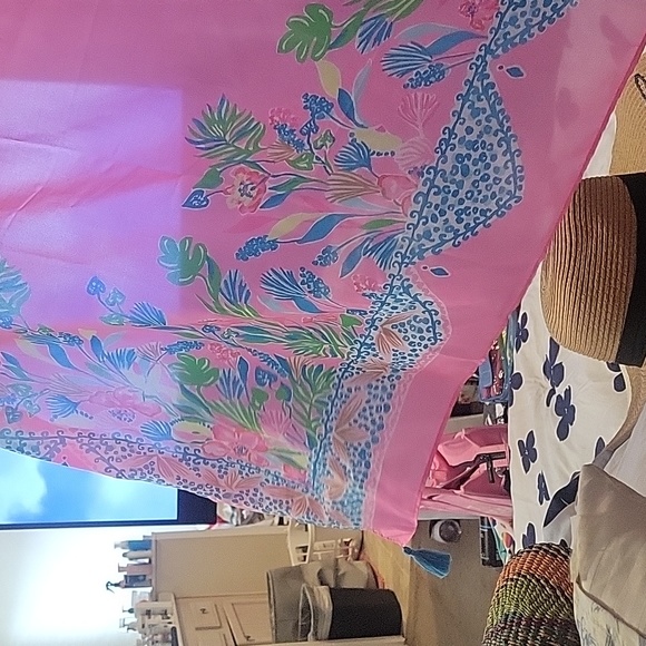 Sarong - Picture 4 of 5